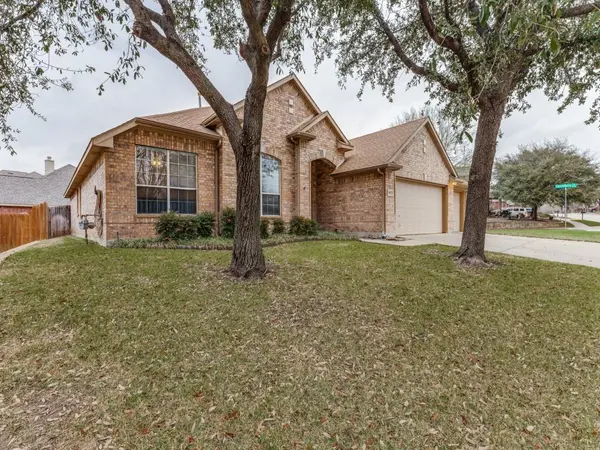 9013 Tate Avenue, Fort Worth, TX 76244