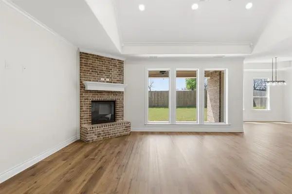 114 Hay Meadow Drive, Winona, TX 75792