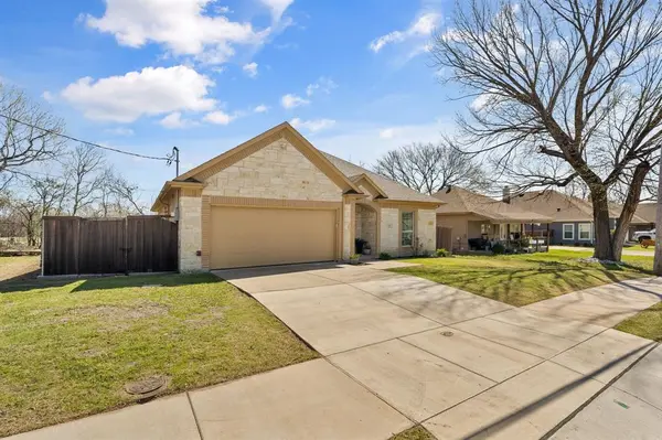 215 N 2nd Street, Princeton, TX 75407