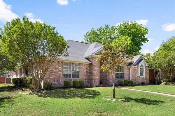 10609 Pineview Lane, Frisco, TX 75035