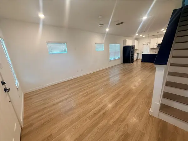 309 W Cedar Street, Gunter, TX 75058