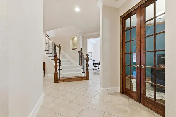 781 Lark Street, Lantana, TX 76226