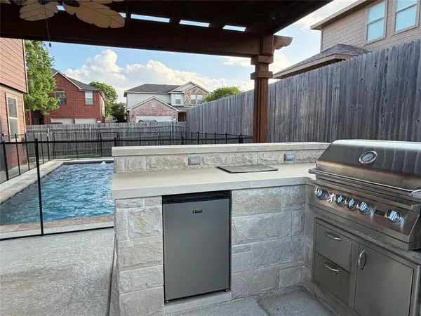 10401 Turning Leaf Trail, Fort Worth, TX 76131