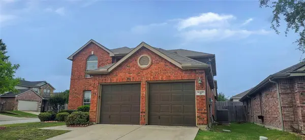10401 Turning Leaf Trail, Fort Worth, TX 76131