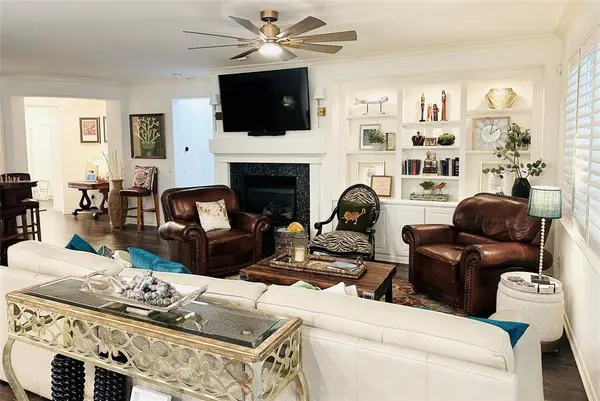 9128 Perimeter Street, Denton, TX 76207