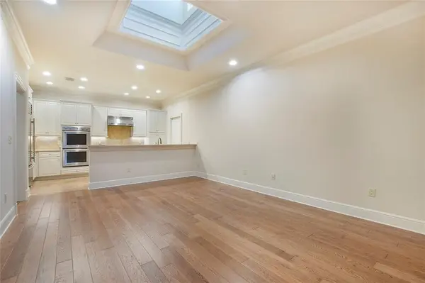 6425 Bandera Avenue #2D, Dallas, TX 75225