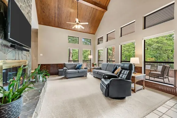 1349 Lakeview Drive, Southlake, TX 76092