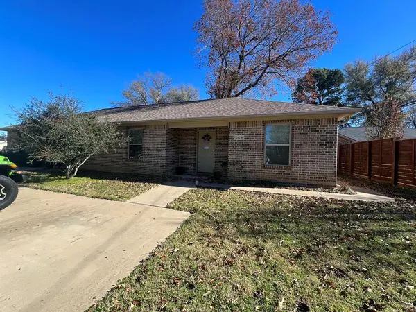 202 Chestnut Drive #C, Van, TX 75790