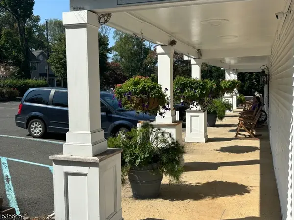 495 Plainfield Ave, Berkeley Heights Twp., NJ 07922