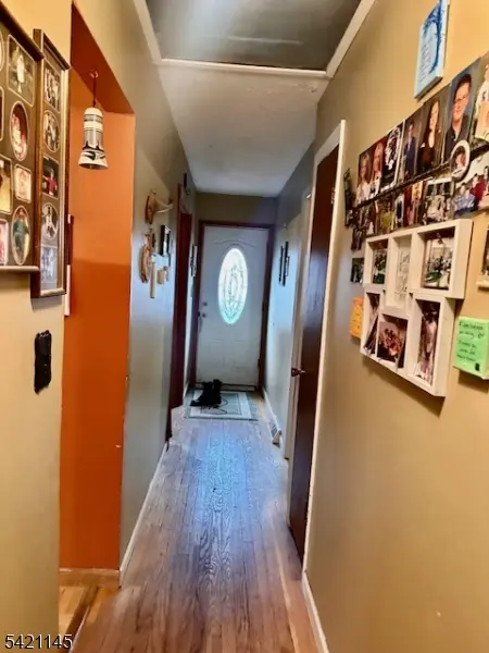 12 Chincopee Ave, Hopatcong Boro, NJ 07843