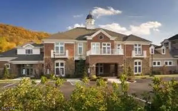 9402 Warrens Way, Wanaque Boro, NJ 07465