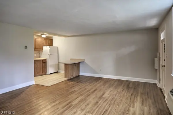 132 Claremont Rd #9, Bernardsville Boro, NJ 07924