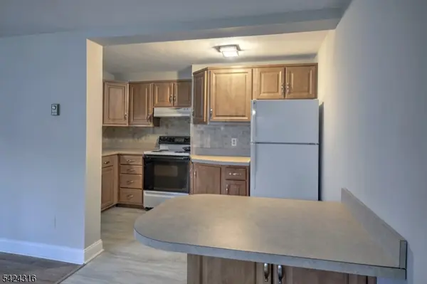 132 Claremont Rd #9, Bernardsville Boro, NJ 07924