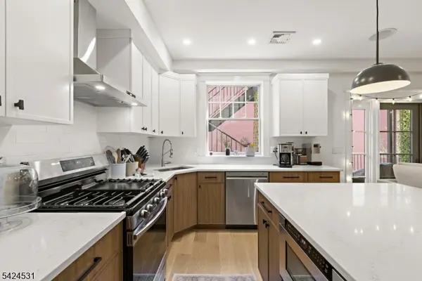 315 Grand St #3, Hoboken City, NJ 07030