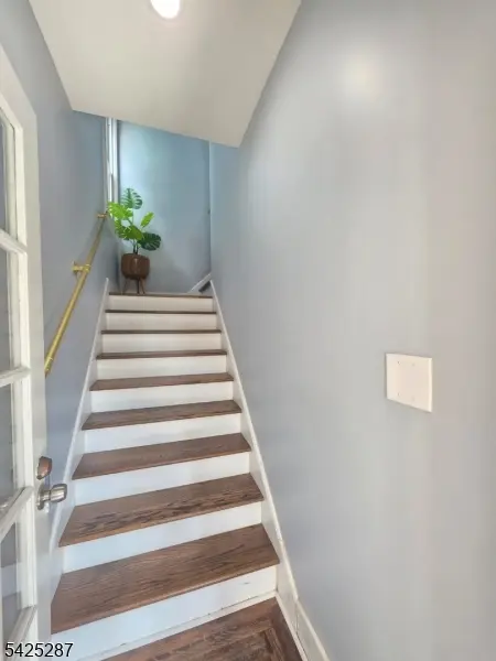 747 Canton St, Elizabeth City, NJ 07202