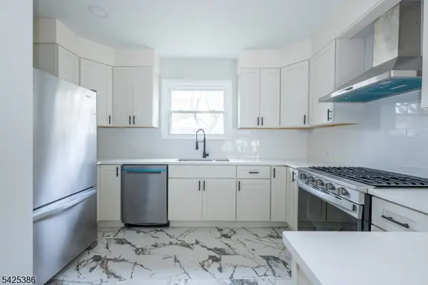 59 Watchung Ave #1, Montclair Twp., NJ 07042