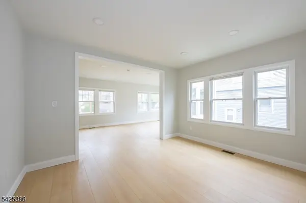 59 Watchung Ave #1, Montclair Twp., NJ 07042