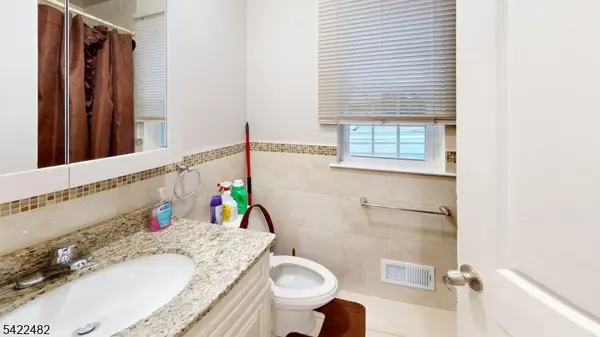 800 Bergen St, Newark City, NJ 07108