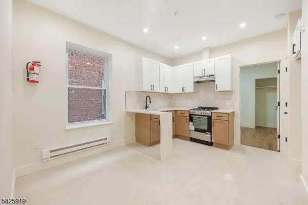 10 School St #7, Passaic City, NJ 07055