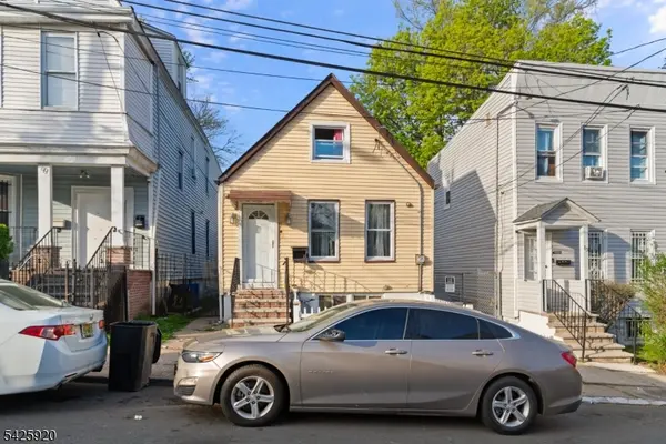 11 Tichenor Ter, Irvington Twp., NJ 07111