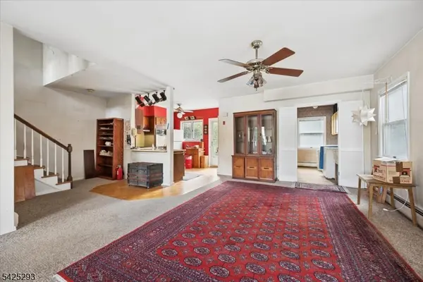 45 W Bertrand Rd, Mount Arlington Boro, NJ 07856