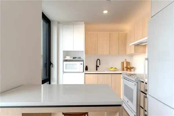 1807 66th ST #4C, Brooklyn, NY 11214