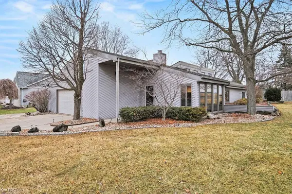 2519 Solarwood DR, Davison Twp, MI 48423