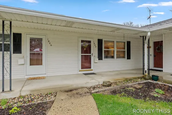 1908 Elizabeth LN, Georgetown Twp, MI 49428