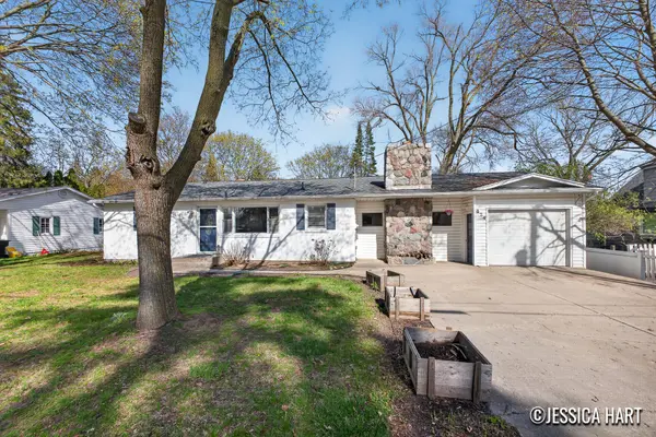 424 S Luray ST, Greenville, MI 48838