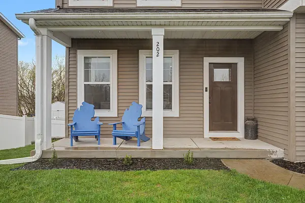 202 E Thorn Hill CT, City Of Hastings, MI 49058