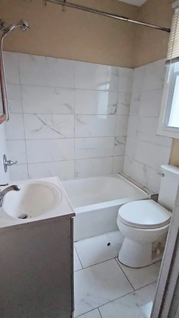 6183 Woodhall ST, Detroit City, MI 48224