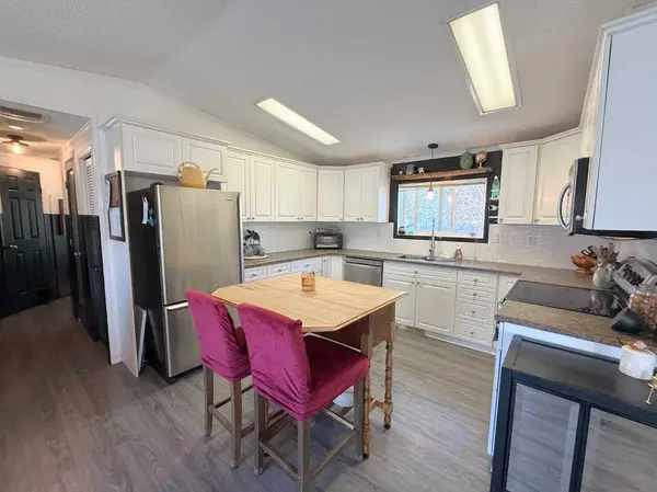 5006 51 ST, Colinton, AB T0G 0R0