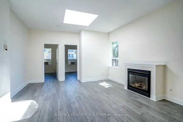 420 Parliament ST #1, Toronto C08, ON M5A 3A2