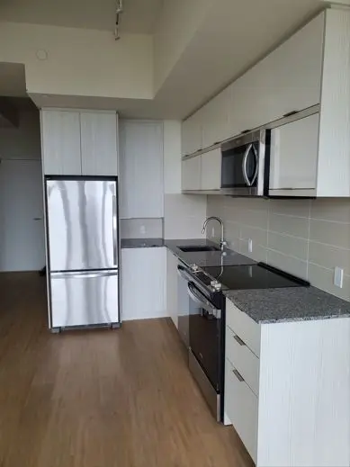 10 Deerlick CT #803, Toronto C13, ON M3A 0A7