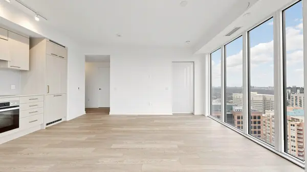 634 Church ST #2909, Toronto C08, ON M4Y 0G9