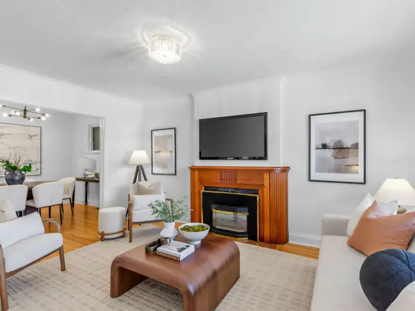 27 Amherst AVE, Toronto C03, ON M6E 1Z2