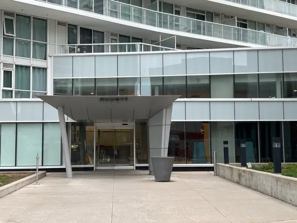 75 Queens Wharf RD #1109, Toronto C01, ON M5V 0J8