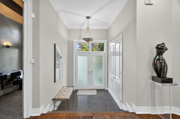 471 Cranbrooke AVE, Toronto C04, ON M5M 1N6