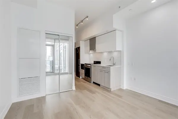 251 Jarvis ST #1901, Toronto C08, ON M5B 0C3