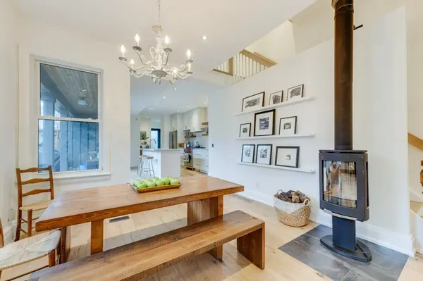 235 Boulton AVE, Toronto E01, ON M4M 2J8