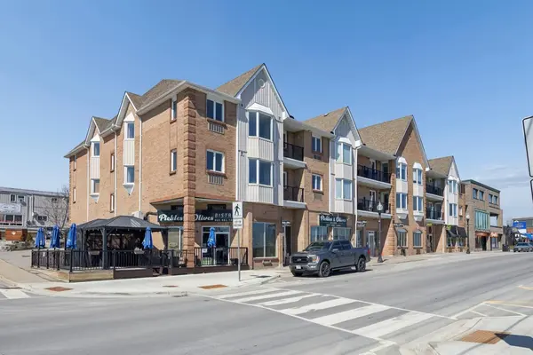 108 water ST #301, Scugog, ON L9L 1R2