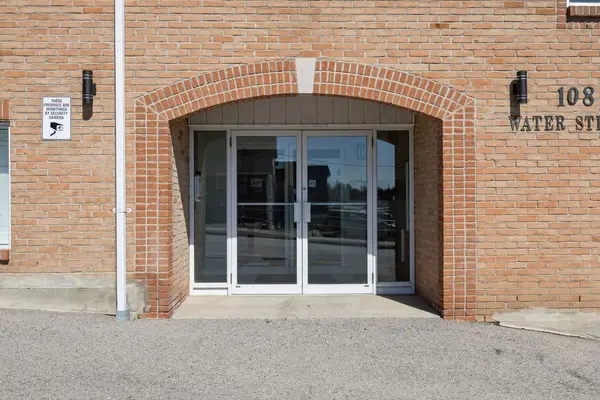 108 water ST #301, Scugog, ON L9L 1R2