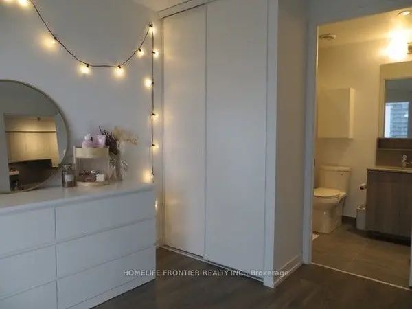 950 Portage Pkwy #1005, Vaughan, ON L4K 0J7