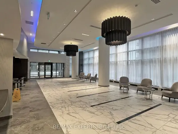 105 Oneida CRES #2507, Richmond Hill, ON L4B 0H6