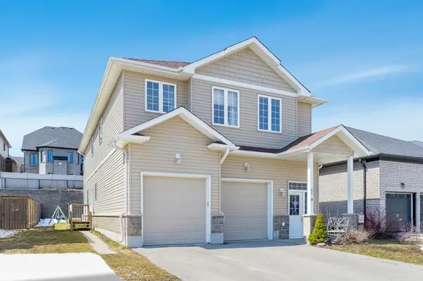 3118 Emperor DR, Orillia, ON L3V 0G4