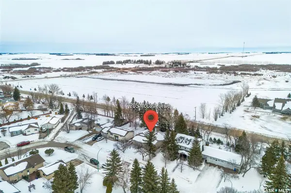 205 McCosh DRIVE, Melfort, SK S0E 1A0