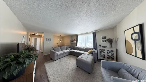 366 Meighen CRESCENT, Saskatoon, SK S7L 4W7