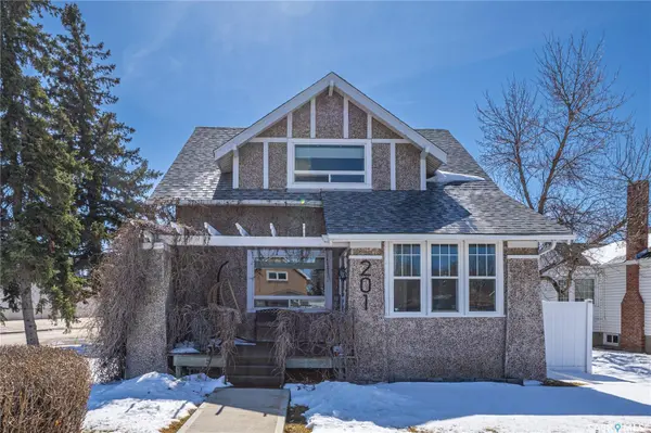 201 Athabasca STREET W, Moose Jaw, SK S6H 2B8