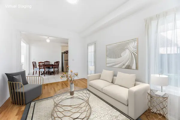 5 Attmar DR, Brampton, ON L6P 2R4