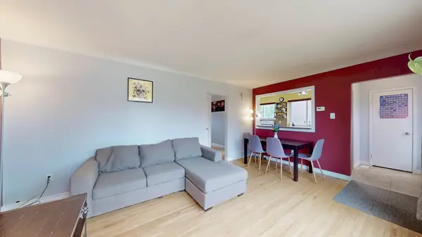 3392 Sonja RD, Mississauga, ON L4T 1R1